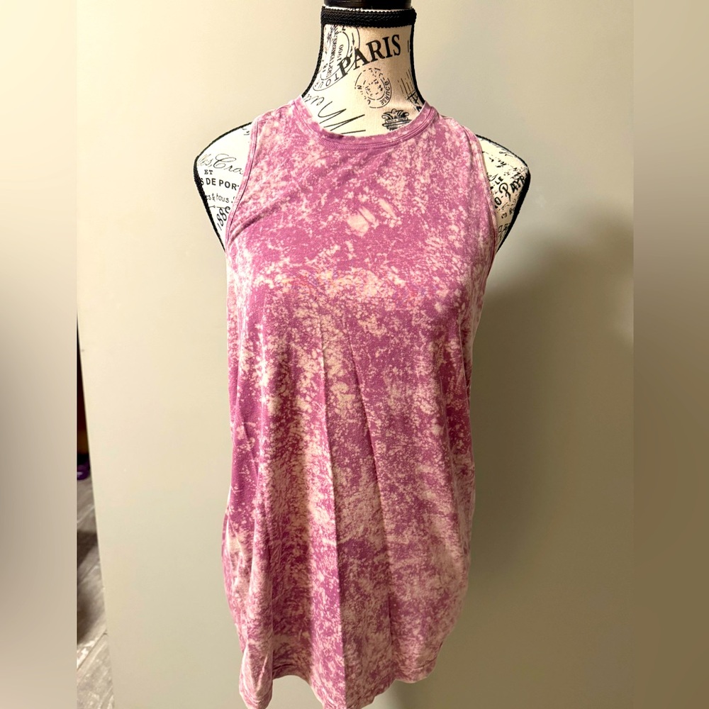 Lululemon twist back tank